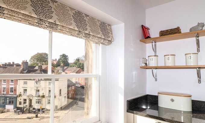 Ashbourne Cottage | BERESFORD DALE, romantic, luxury holiday cottage in Ashbourne
