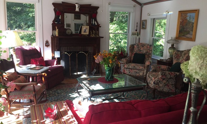 Lebanon Springs Other | Berkshires Charming 4br/2ba, Fireplaces, scr porch Now-9/7/25, OR 9/7/25-5/15/26