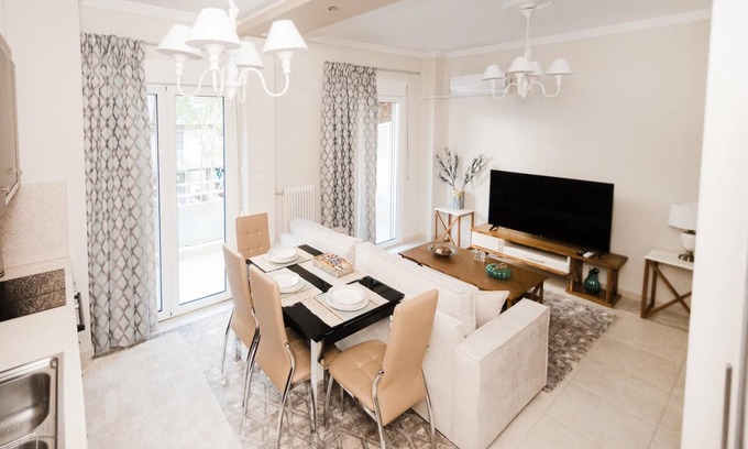 Zavlani Apartment | Best House Ellinou Stratiotou Ayia Patra