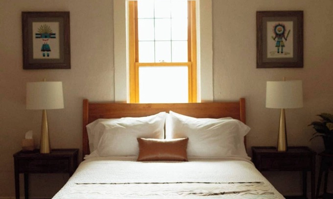 Old Town House | Best Location/Walkable Neighborhood/Gated Parking