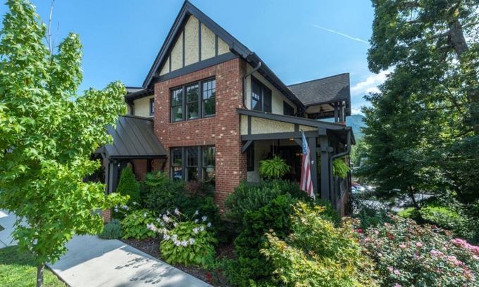 Cheshire House | Best of Times | Mountain View, Covered Porch & 5 Min. to Downtown Black Mtn!