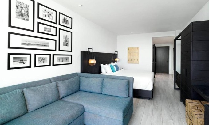 Fort Monmouth House | Best Place to Unwind, Romantic Beachfront Getaway! Pets Are Welcome, Pool!
