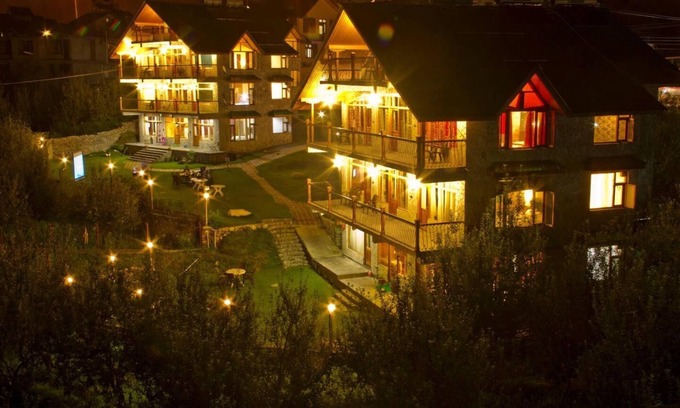 New Manali Hotel | Best Resort For Stay with Breathtaking Views