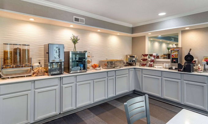 Cartersville Hotel | Best Western Allatoona Inn & Suites