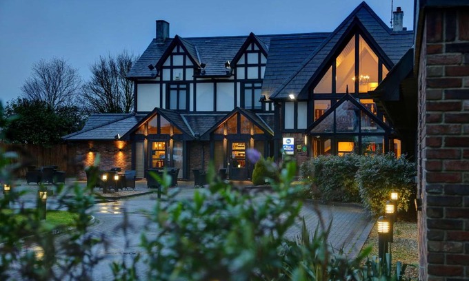 Falfield Hotel | Best Western Gables Hotel