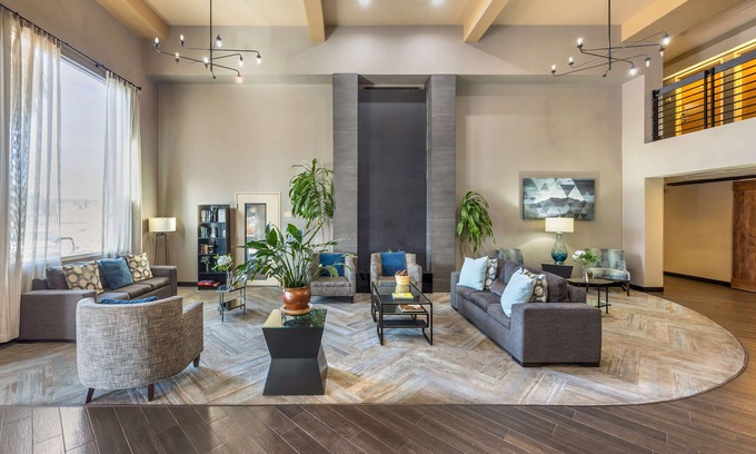 North Las Vegas Hotel | Best Western Plus North Las Vegas Inn & Suites
