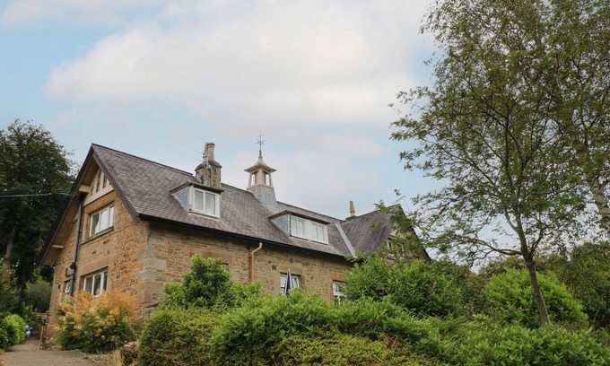 Calver Cottage | BETHANY B, with a garden in Calver