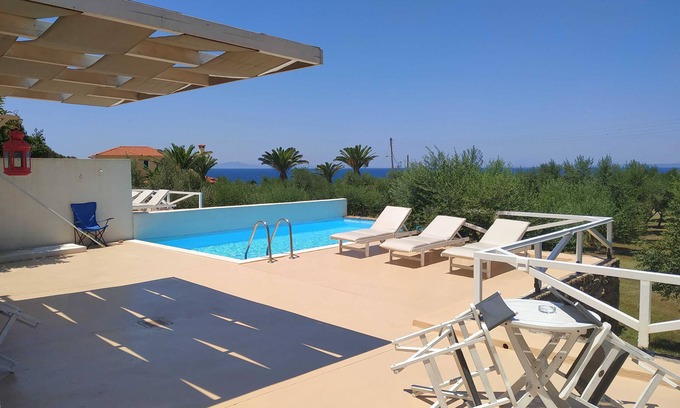 Pyrgos Villa | Betty's Villas
