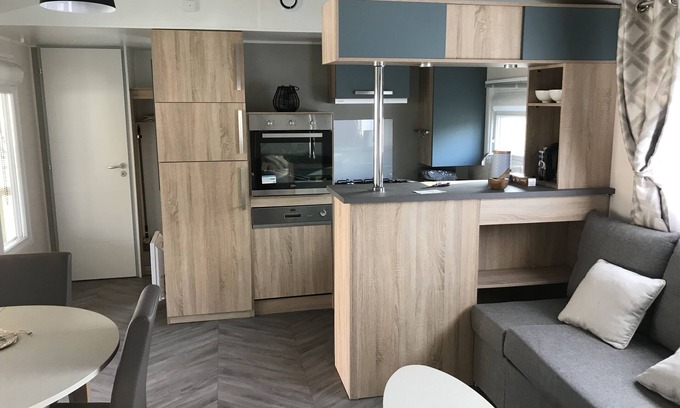 Saint-Julien-en-Born House | Between ocean and nature, welcome to Hélène and Jean-Louis's mobile home