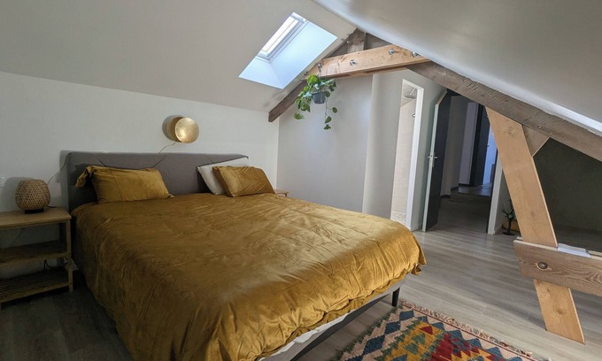 Cambes-en-Plaine House | Between sea and town, cosy house