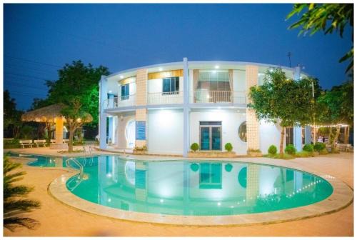 Luong Son Resort | Biển Đông COMPLEX