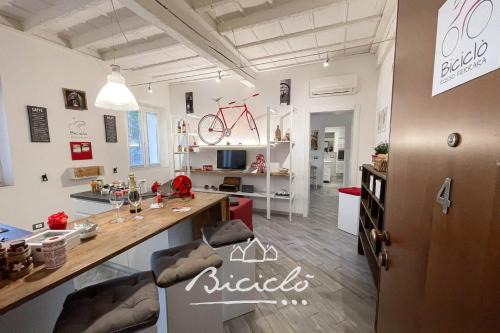 Ferrara Historic Centre Apartment | Biciclo' Rosso Ferrara