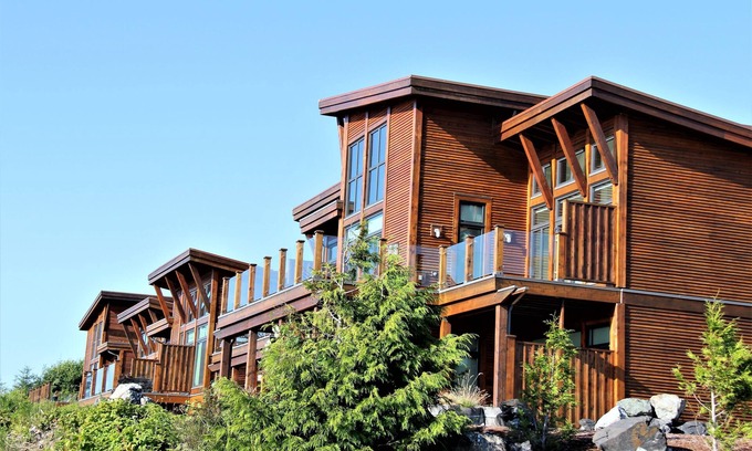 Ucluelet Condo | Big Beach Villa
