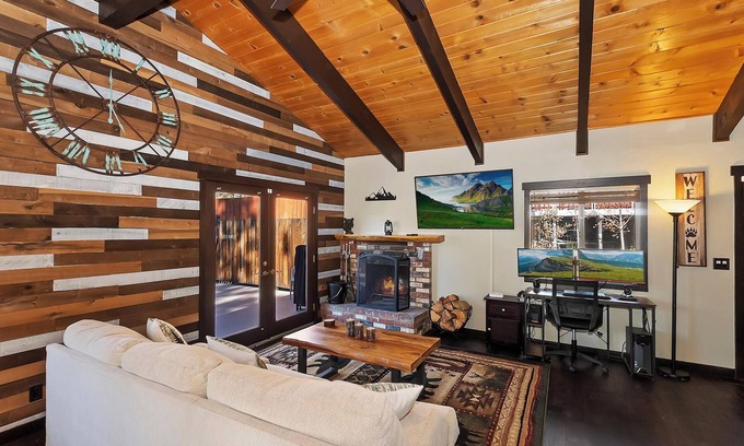 The Village Cabin | Big Bear Escape By Destination Big Bear: Modern Cabin Elegance! Gameroom! Hot Tub! Fenced Yard!
