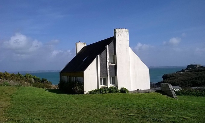 Plougonvelin House | BIG HOUSE WITH EXCEPTIONAL VIEW ON SEA AND RADE OF BREST