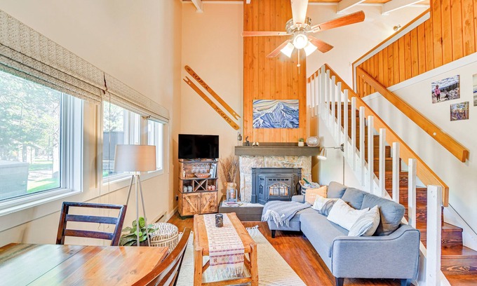 Big Sky Condo | Big Sky Condo w/Golf Course View, Steps to Town