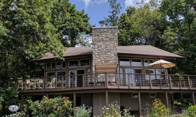 Newland House | Big Sky Retreat in the linville elevation development