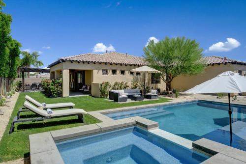 Indio House | Big Yard REAL Grass Open Floor Plan Total Privacy