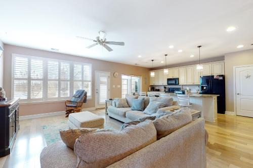 Millville House | Bishops Landing - 16985 Bellevue