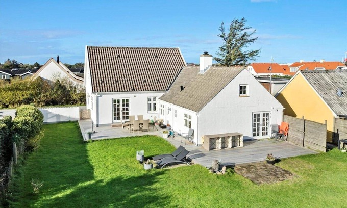 Blokhus House | BL327 Blokhus - Sønder I By 23