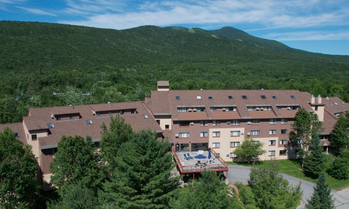 Waterville Valley Hotel | Black Bear Lodge