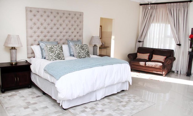 Vryheid Cabin | Black Horses Lodge & Conferencing