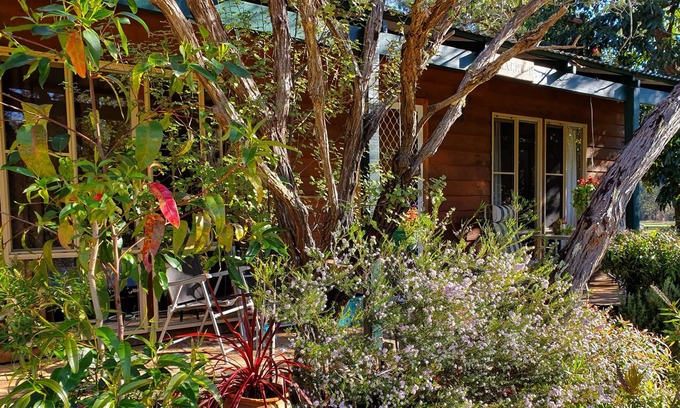 Jalbarragup Ski Chalet | Blackwood Banks Chalets, Nannup - Chalet 1 - By the river ..... in the forest