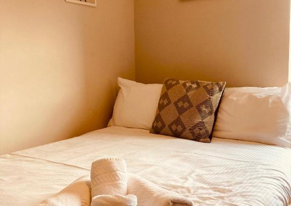 Lancaster House | 'Bloomfield' at stayBOOM
