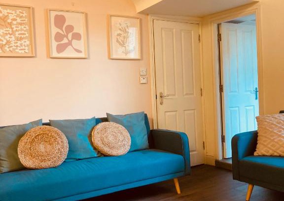 Lancaster House | 'Bloomfield' at stayBOOM