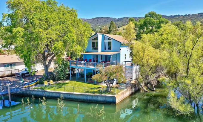 Lucerne House | Blue Bayou - a lakefront Paradise in Lake County