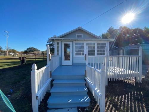 South Pensacola House | Blue Cottage, Close to Downtown & Bases!