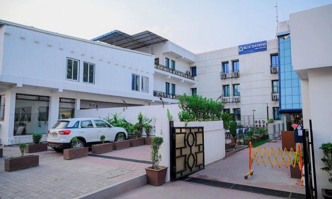 Korba Hotel | Blue Diamond The Hotel
