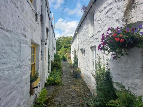 Kirkcudbright House | Blue Door - Kirkcudbright