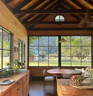 Tilba Tilba House | Blue Hills Luxury Farm Stay