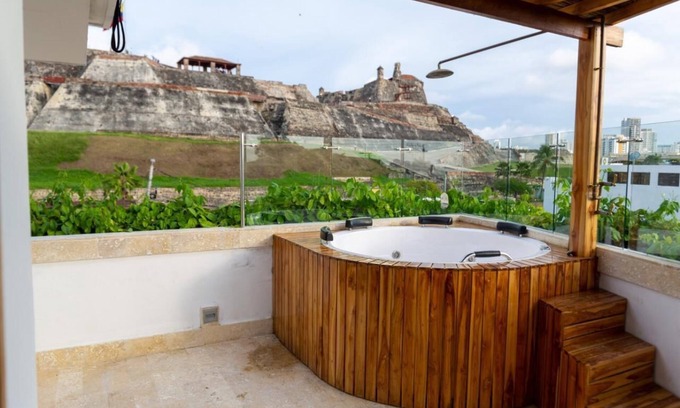 Cartagena House | Blue House Castillo View – Private Jacuzzi & Colonial Balconies