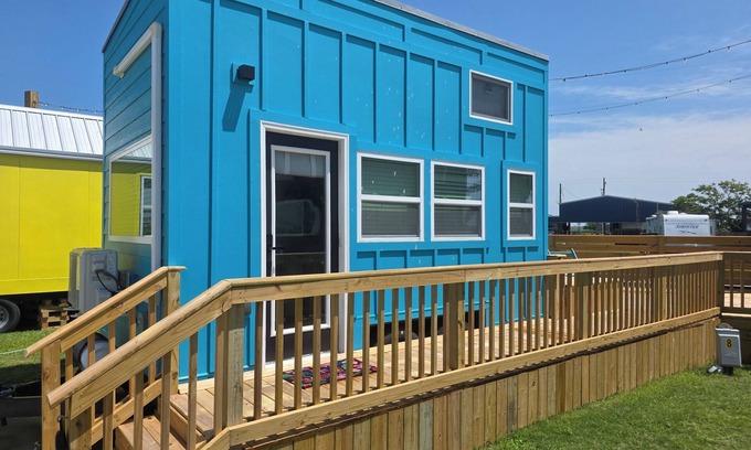 Port Bolivar House | Blue Lagoon beach tiny homes