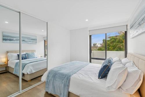 Wollongong CBD Apartment | Blue Mile Escape - Walk to Wollongong Beach and Shops