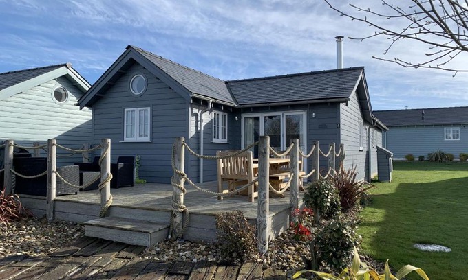 Filey House | Blue Moon at The Bay Filey, sleeps 4-5, 2 dogs welcome