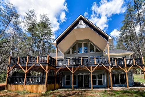 Blairsville House | Blue Sky