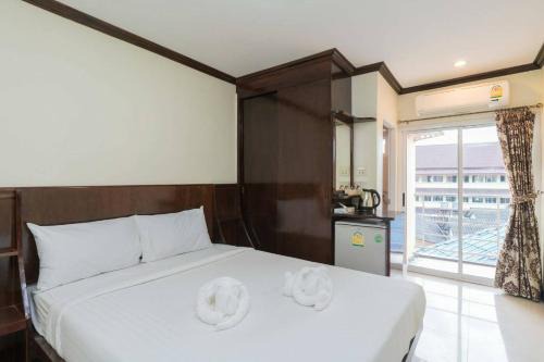 Patong Hotel | Blueskyhouse Patong