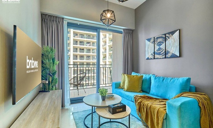 Downtown Dubai Apartment | bnbme | Stylish High-floor Apt | 10 Min to Burj Khalifa