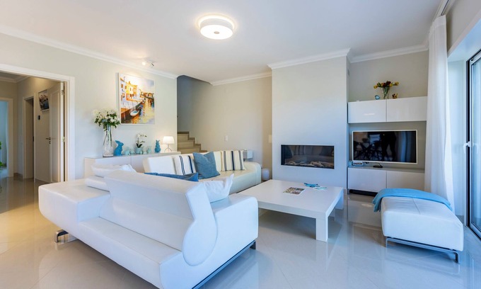 Funchal Villa | Boa Vista - Golf View Villa