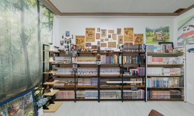 Seo-gu Apartment | Board games, Cosplay, Nintendo, Beam Projector, Netflix, Ball Pool, Comic Book