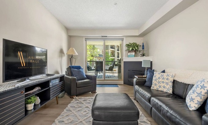 East Kootenay Apartment | Boardwalk Bliss | Outdoor Pool/Hot Tub | Fireplace