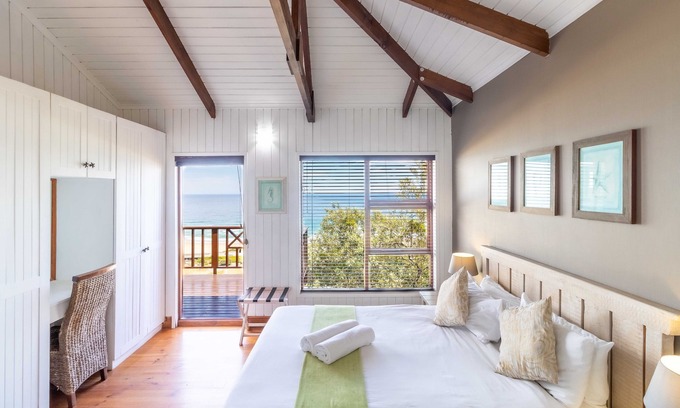 Wilderness House | Boardwalk Lodge - self-catering