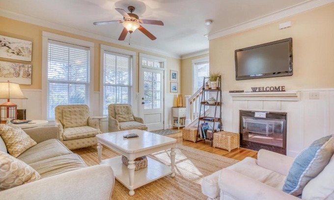 Olivia Beach House | Boardwalk