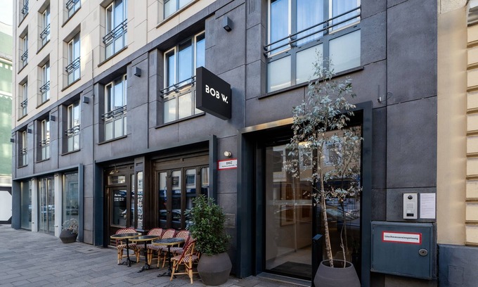 Schwabing-Ost Hotel | Bob W Münchner Freiheit
