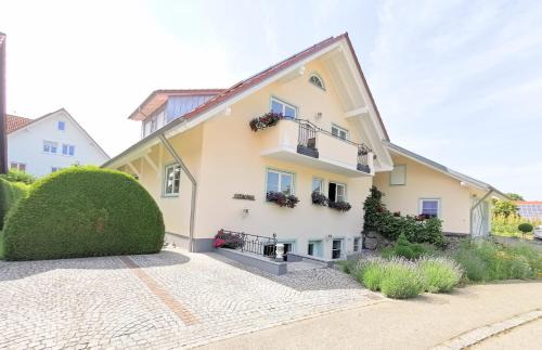 Tettnang Apartment | BodenSEE Apartment Tettnang APFELLIEBE