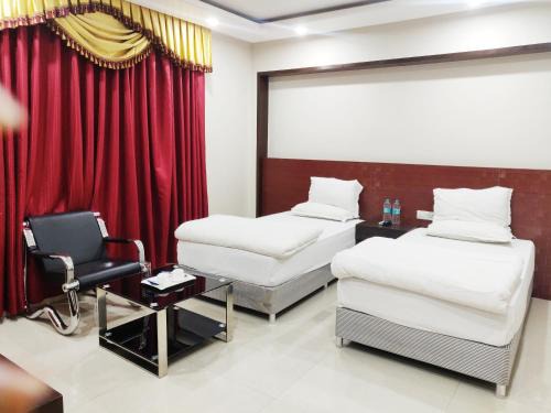 Bodh Gaya Hotel | Bodhgaya Seven Inn Hotel n Restaurant