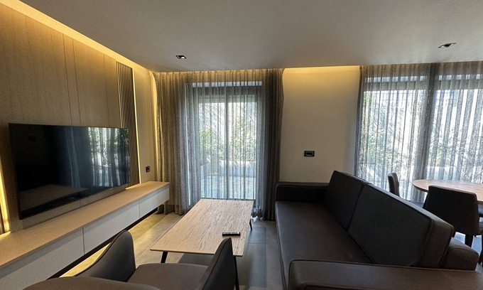 Bodrum City Center Apartment | Bodrum Bölgesinde Açık Havuz Olan Apart Daire